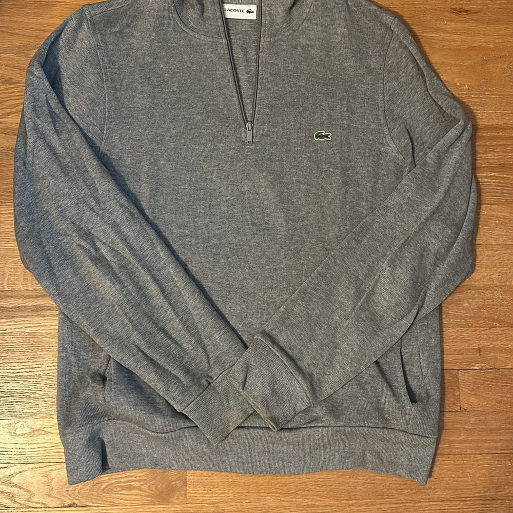 Lacoste - Picture 3 of 4